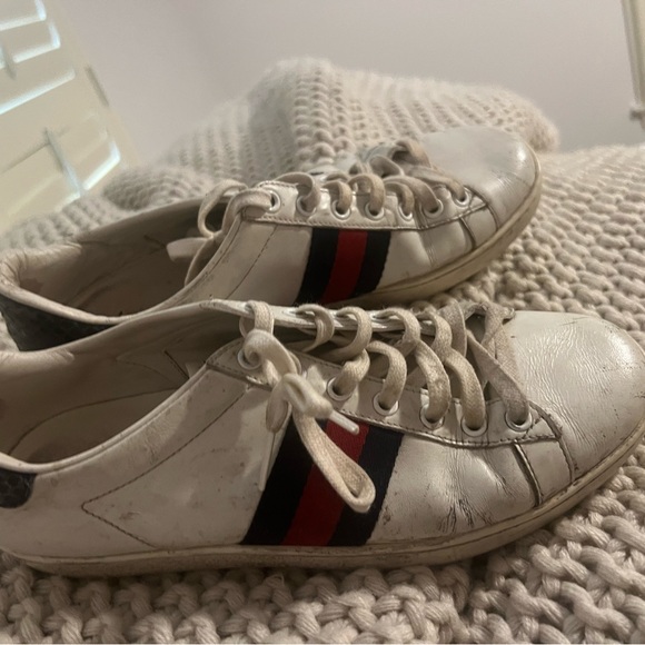 Authentic Gucci sneakers - Picture 3 of 6